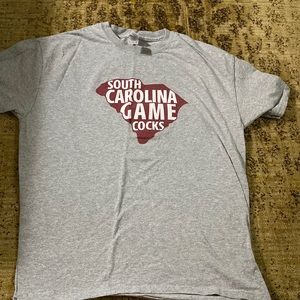 University of South Carolina Gamecock Size L tshirt
